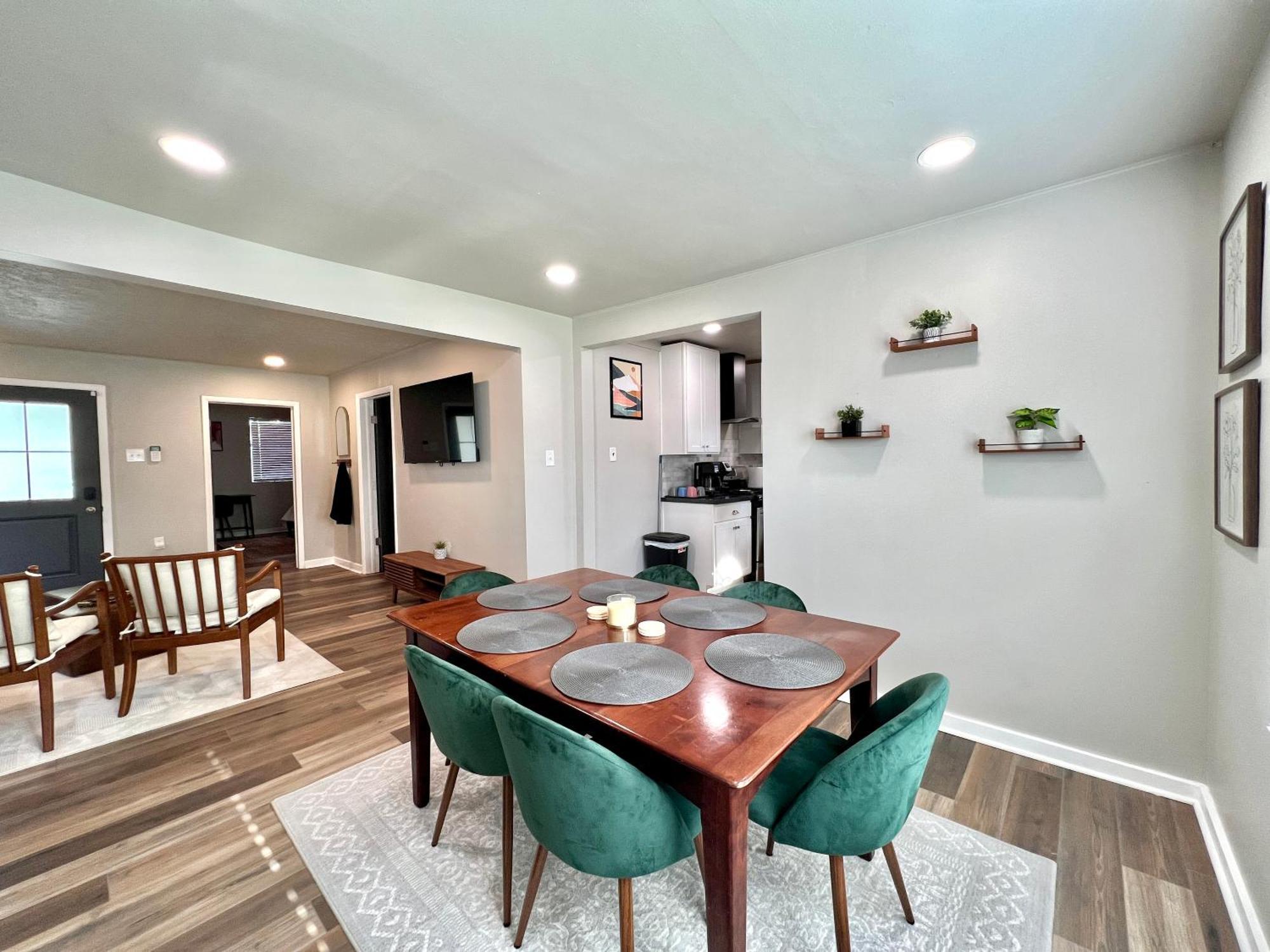 Modern Style Home Near Dt Indy & Major Attractions Indianapolis Eksteriør bilde