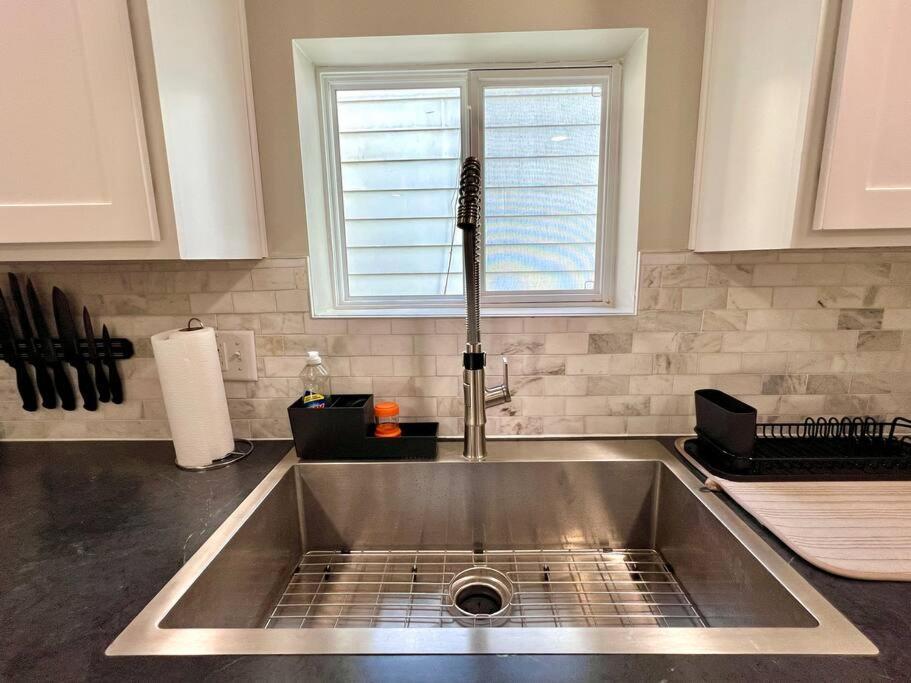 Modern Style Home Near Dt Indy & Major Attractions Indianapolis Eksteriør bilde